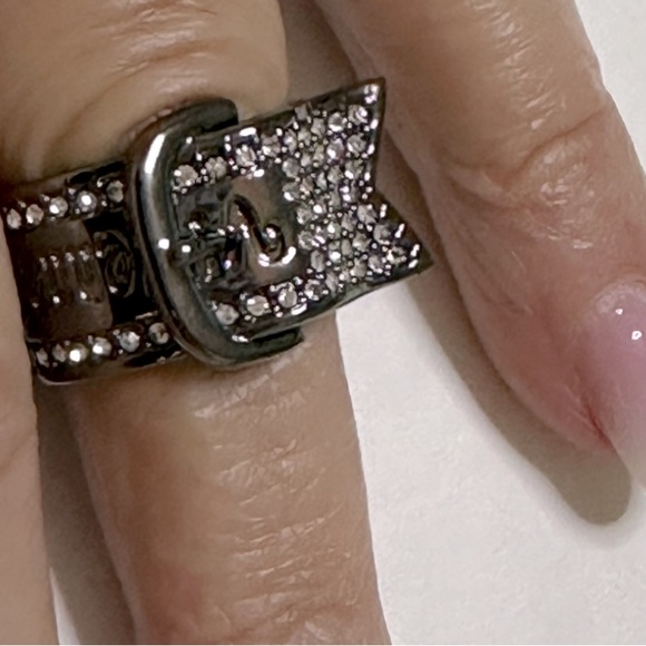 Sold out Vivienne Westwood dark gray / black sparkly signature band Ring - Picture 5 of 10